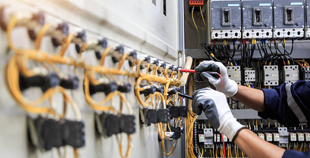 Professional Electrician technician working in Hearne, TX